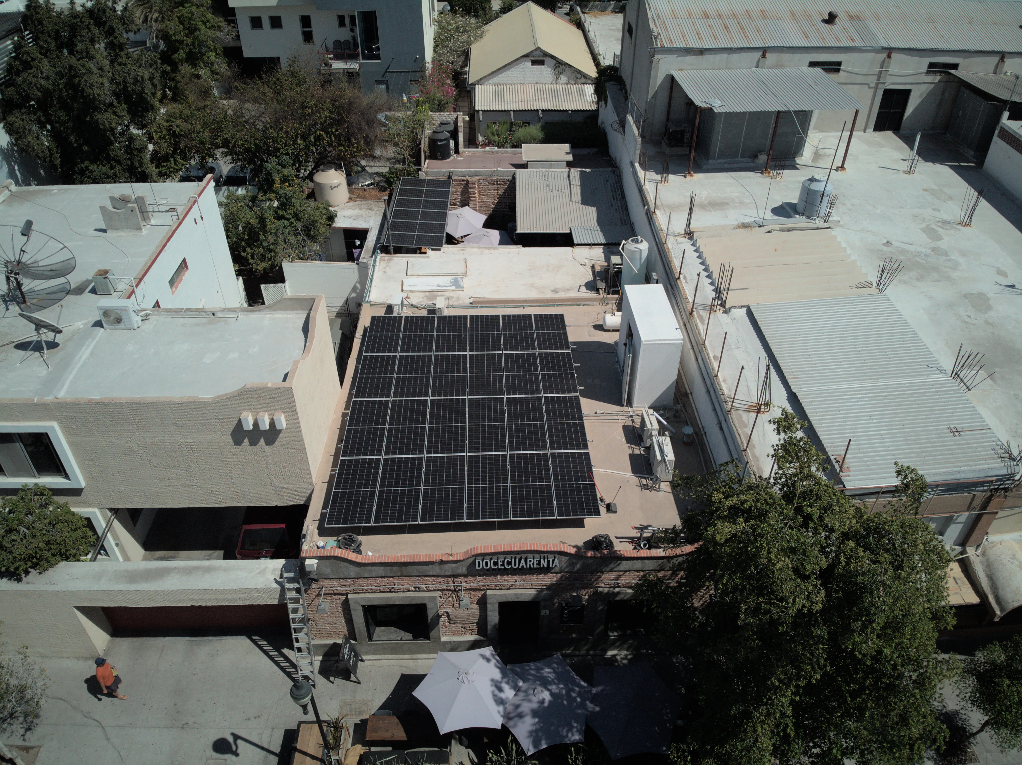 Doce Cuarenta Solar